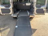 Ford Tourneo Connect LX lang-Rollstuhlrampe-8.Fach - Ford aus 2008: Kombi
