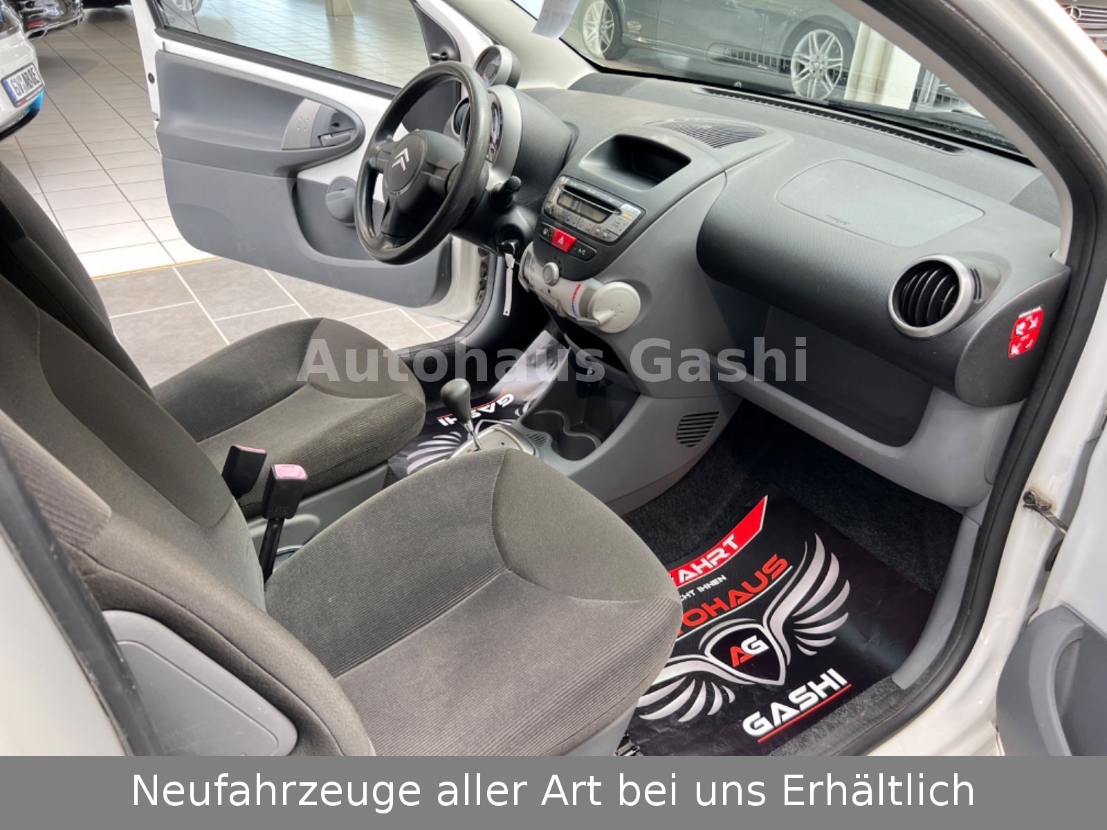 Fahrzeugabbildung Citroën C1 Style*Automatik*Klima*Allwetterreifen*Tüv-Neu
