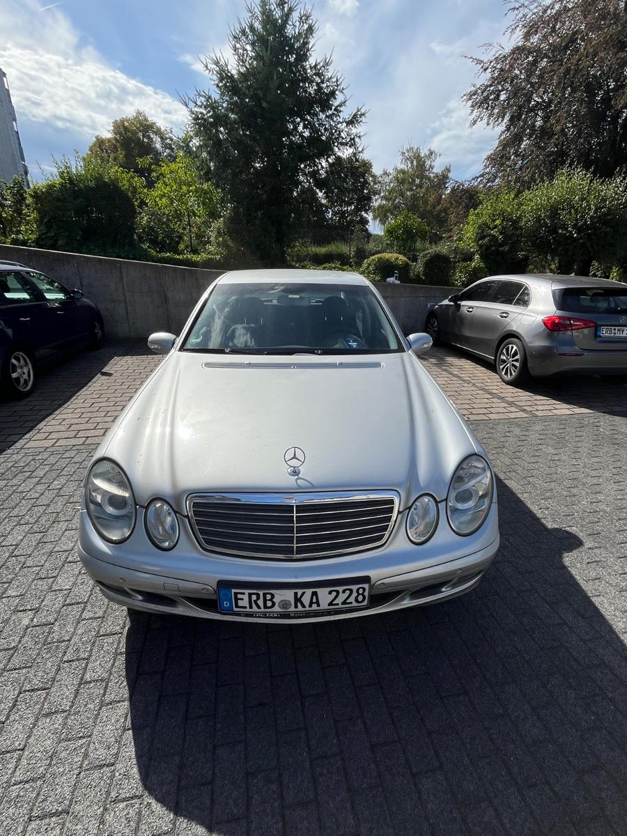 Mercedes-Benz E 220 CDI Classic