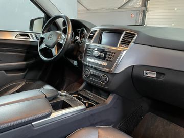 Mercedes ML 250 - 8