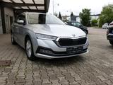 Skoda Octavia Combi Style DSG LED AHK NAVI ACC DAB - Skoda Octavia Gebrauchtwagen in Augsburg