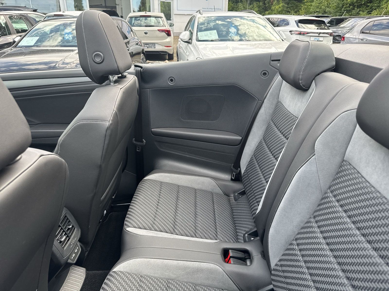 T-Roc Cabriolet R-Line Navi, SHZ R-Line