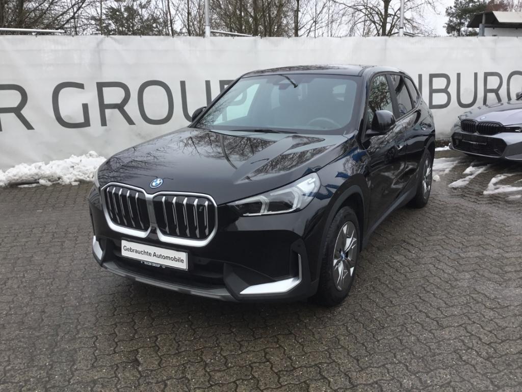 BMW iX1 xDrive 30 HUD AHK Navi Soundsystem 360 Kamer