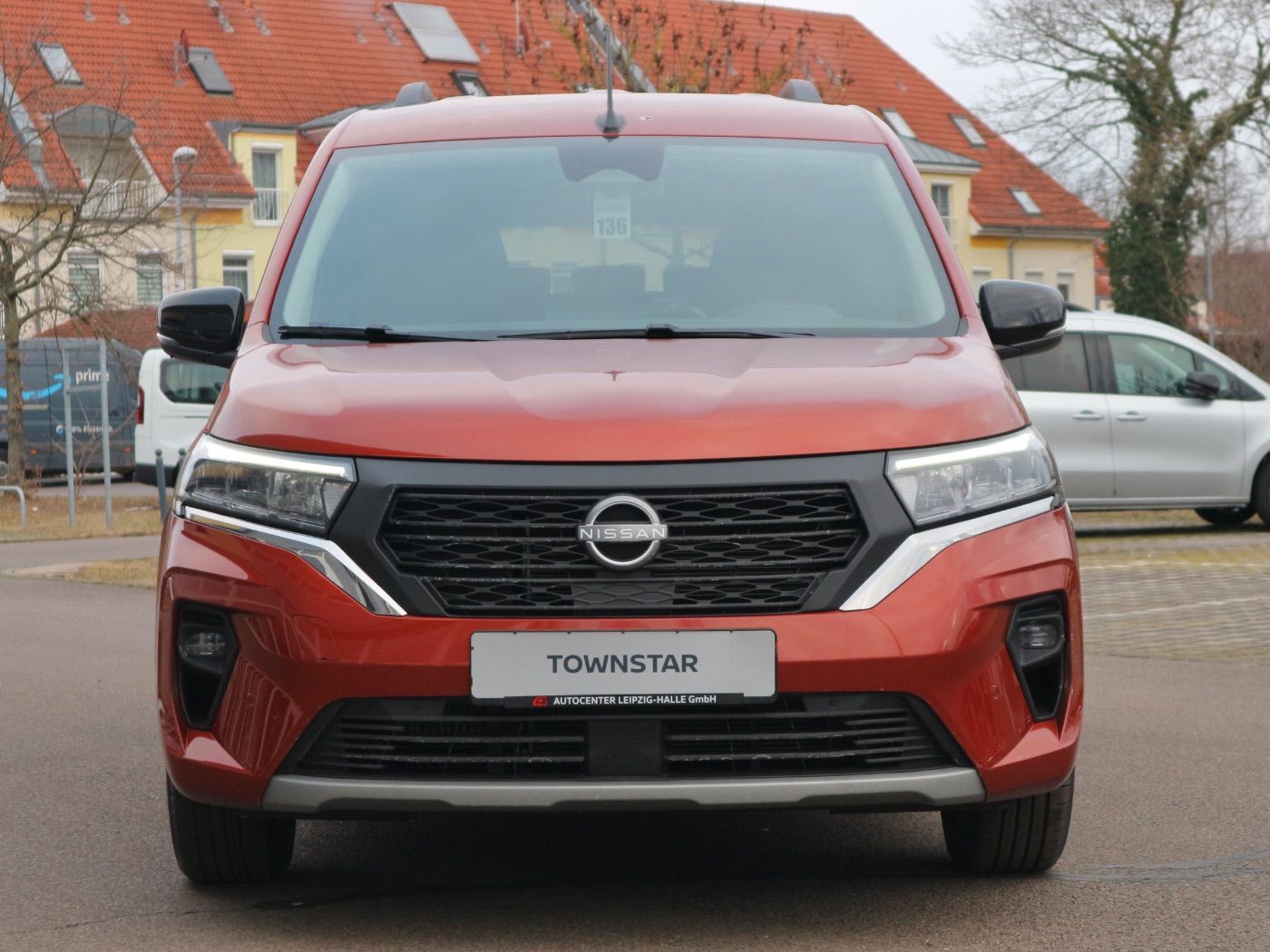 Nissan TOWNSTAR Kombi L2 1.3 DIG-T 7AT TEKNA 7 Sitze imagem 3