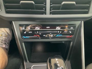 Volkswagen Polo - 9