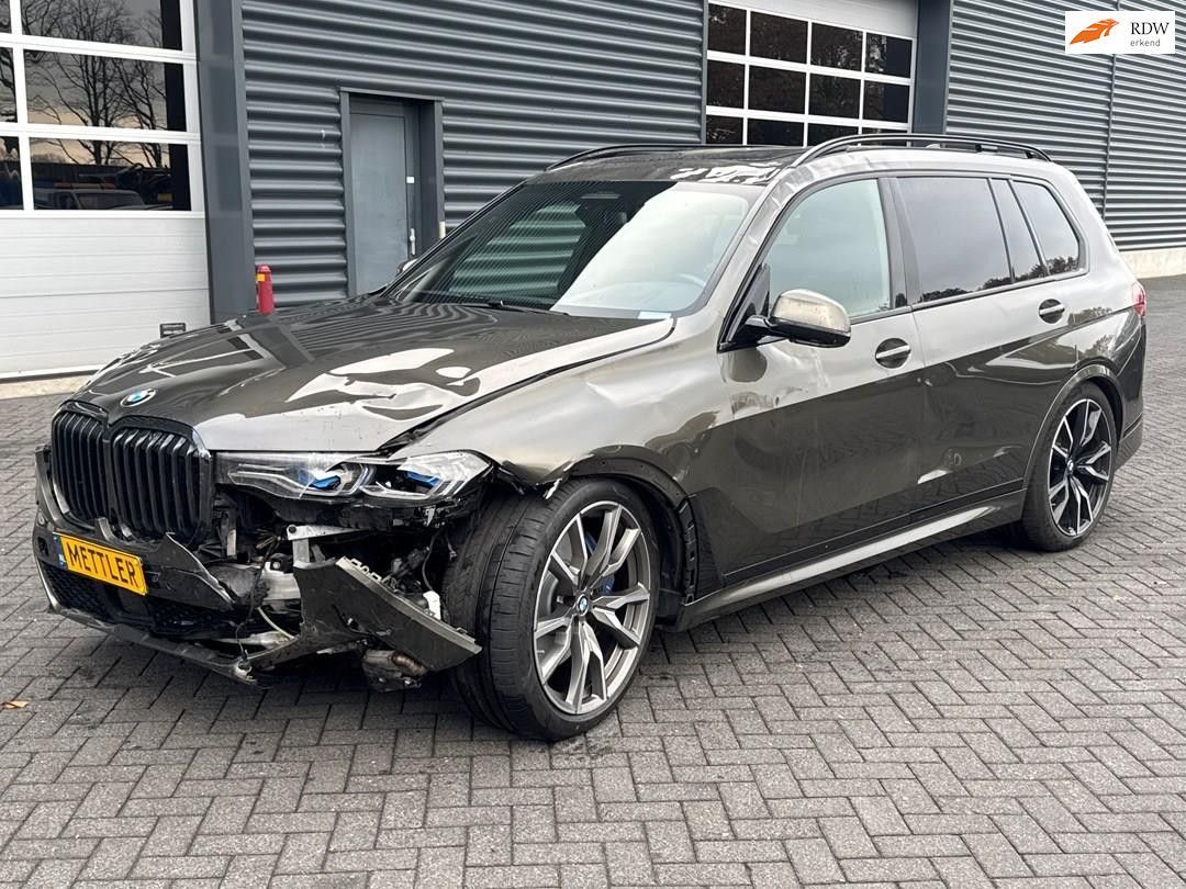 BMW X7 XDrive40d High Executive, M-sportpakket, luch
