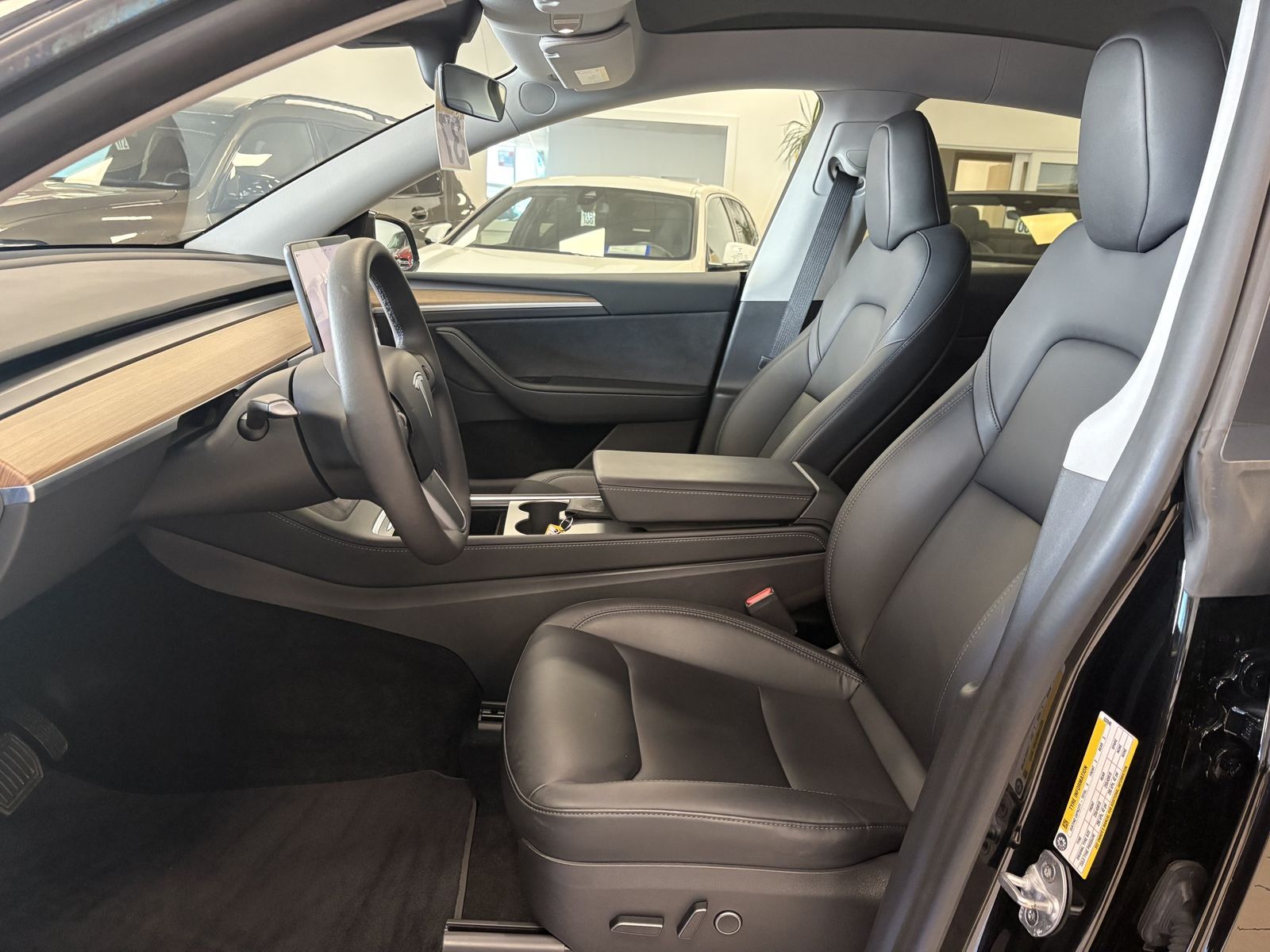 Tesla Model Y Long Range Dual AWD Pano Leder 360Cam 1H foto 12