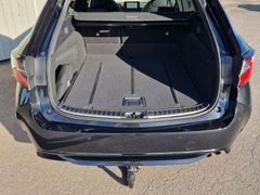 Fahrzeugabbildung Toyota Corolla Touring Sports Lounge Navi LED AHK