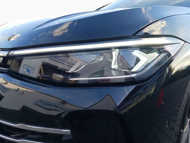 Passat Variant 2.0 TDI DSG ELEGANCE IQ.LIGHT+AHK