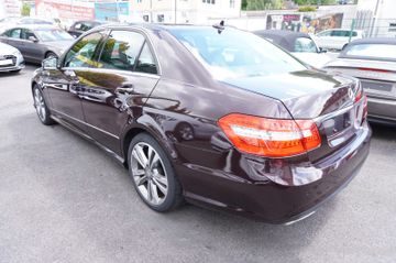 Mercedes E 300 - 5