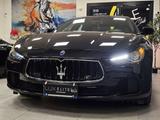 Maserati Ghibli III 3.0 V6 DS 250CV SPORT_SERVIC - Maserati Ghibli mit Diesel-Antrieb: Schwarz