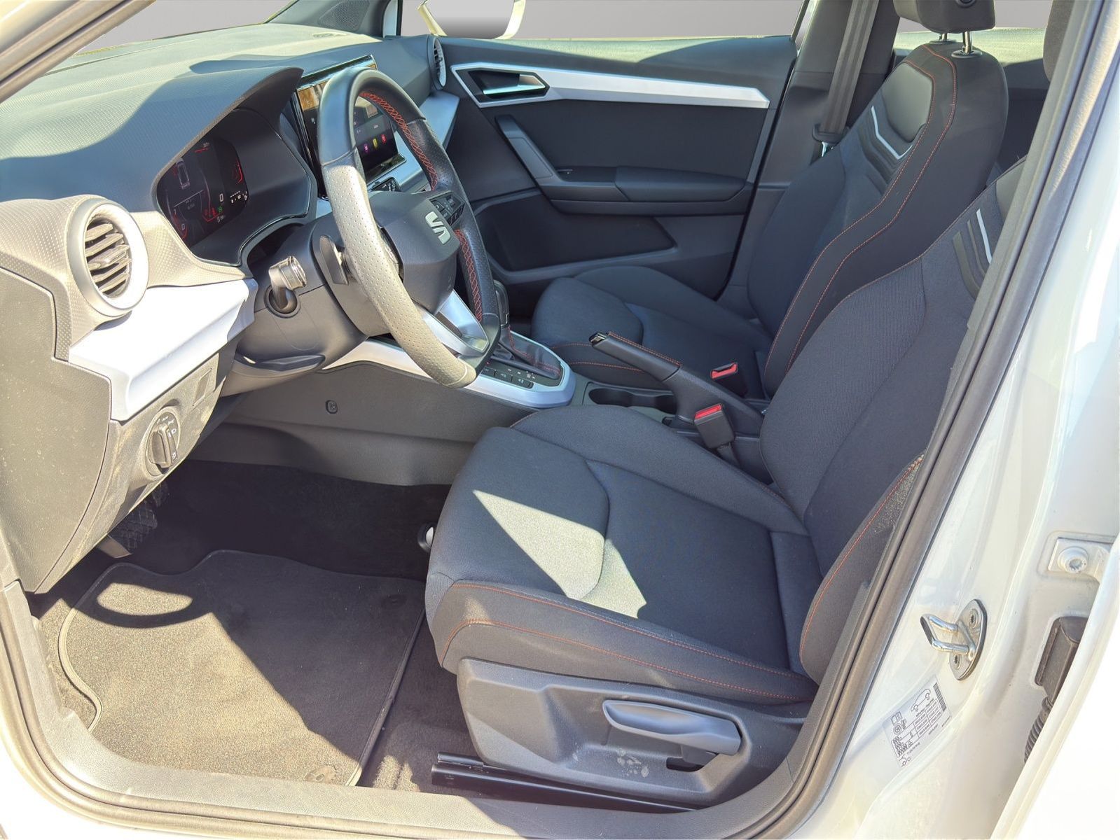 Seat Arona - Bild 9