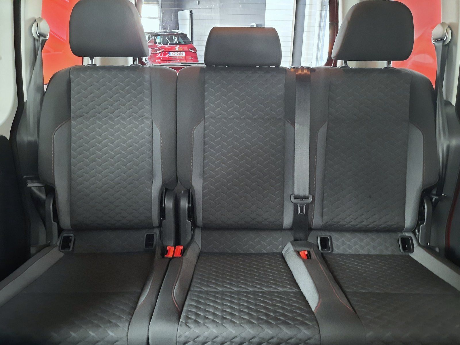 Fahrzeugabbildung Volkswagen Caddy TDI Join *Navi*AHK*Sitzhzg*PDC*Tempomat*