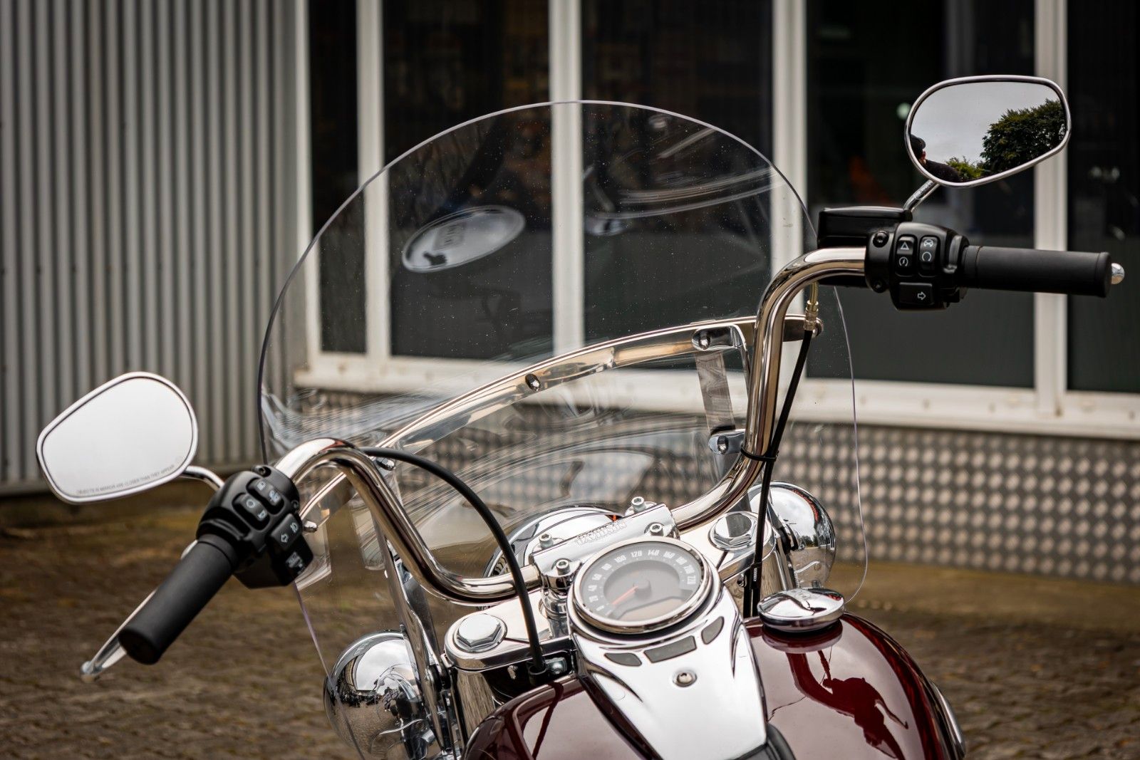 Fahrzeugabbildung Harley-Davidson Softail Heritage FLHCS 114 CUI -NEUWERTIG -
