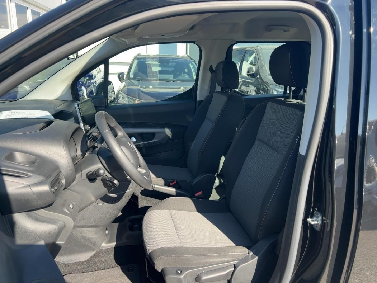 Fahrzeugabbildung Toyota Proace City Verso L1 Shuttle