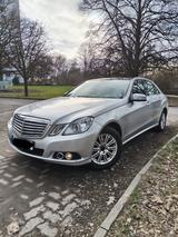Mercedes-Benz E200 CGI (W212)  Panorama, ... - gebrauchte Mercedes-Benz E 200 aus dem Jahr 2009