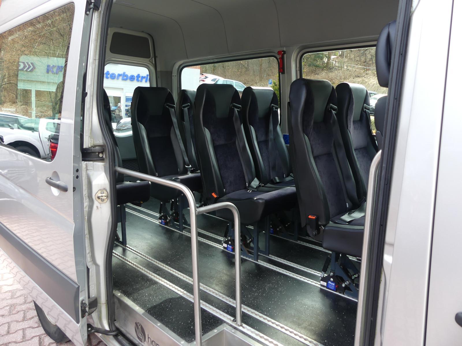 Mercedes-Benz Sprinter 2.1 CDI*AHK*Standhzg.*SHZ*USB*9-Sitzer