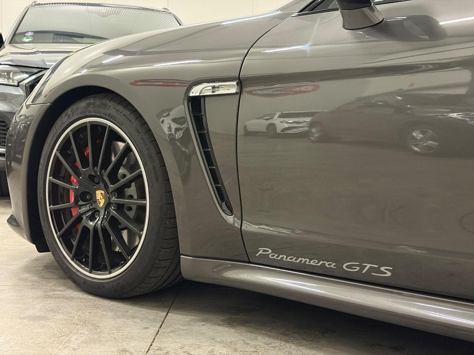 Porsche Panamera GTS 4.8 V8 430 ch BVA 4x4 / 1ère main / Bose / Toit ouvrant / Alcantara