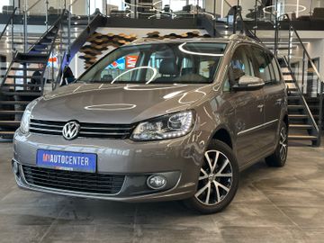 MYAUTOCENTER – Gebraucht- und Jahreswagen mit Werkstattservice in Pfaffenhofen Volkswagen Touran Highline *AHK*Xenon*DAB*Klima*Navi*Kamera