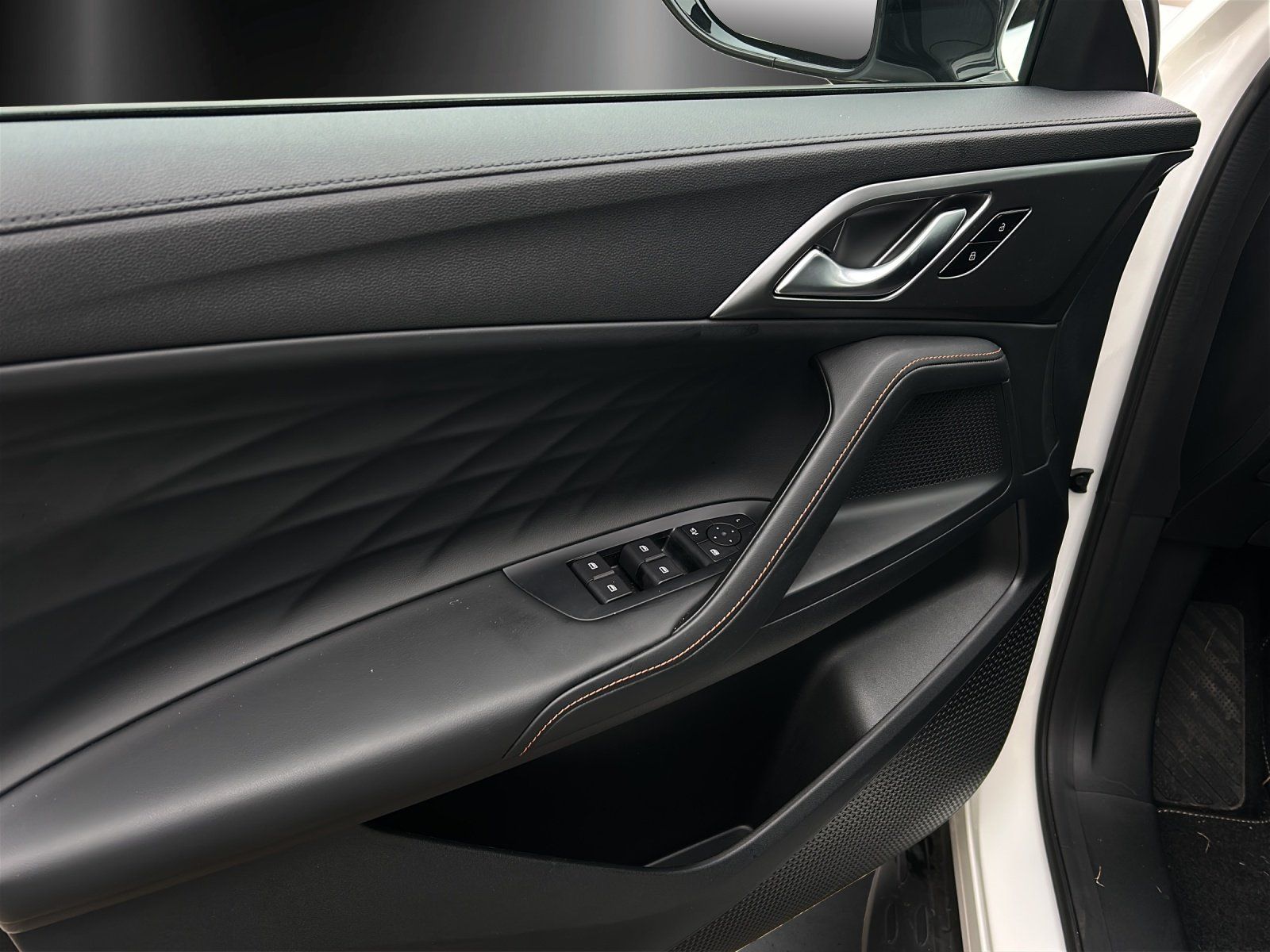 Fahrzeugabbildung MG MG HS Luxury PHEV Luxury | 360°-Kamera/PDC/ACC