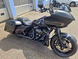 Harley-Davidson Road Glide Special 114, Heckumbau, Ape, Top Lack - HARLEY-DAVIDSON LA