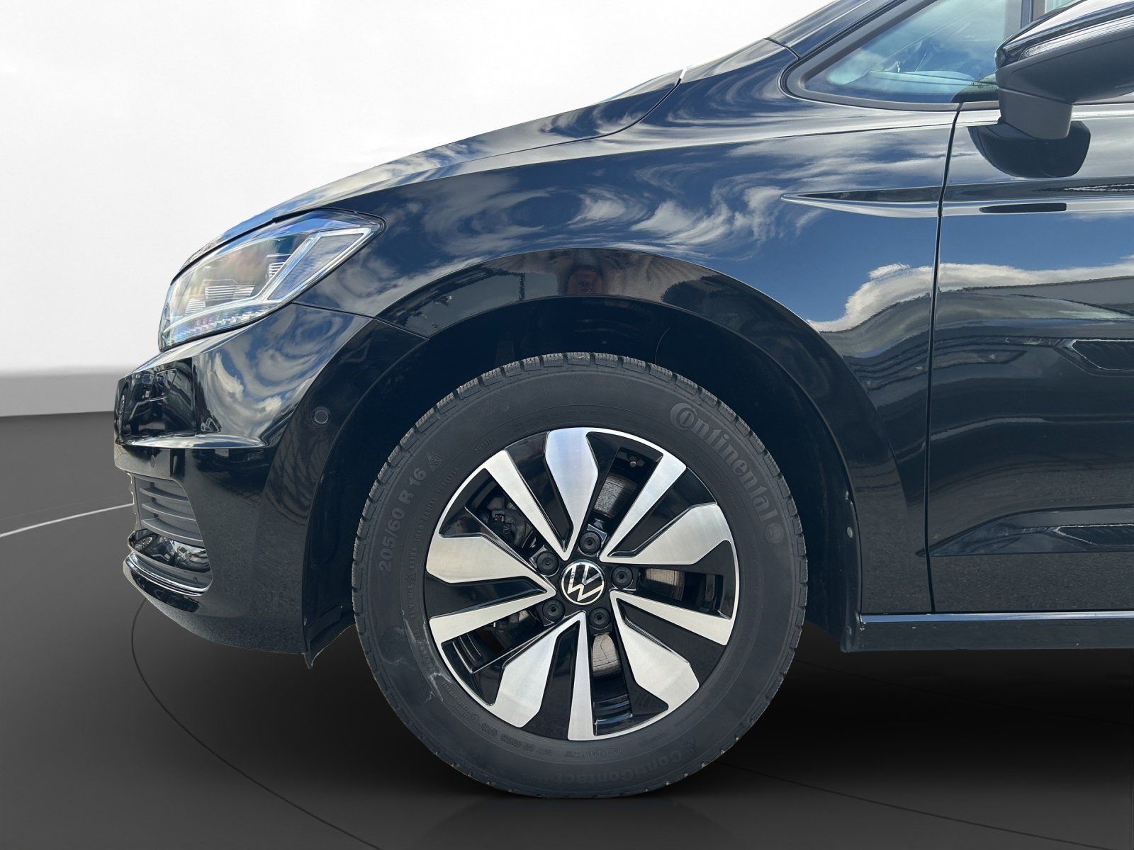 Volkswagen Touran - Bild 16