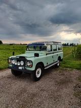 Land Rover  Defender Santana Serie III LR 109 - Land Rover: 109 Serie