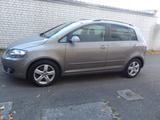 Volkswagen Golf Plus VI Team   89.000 km  2  HAND AUTOMATIK - Volkswagen Golf aus 2010: Team