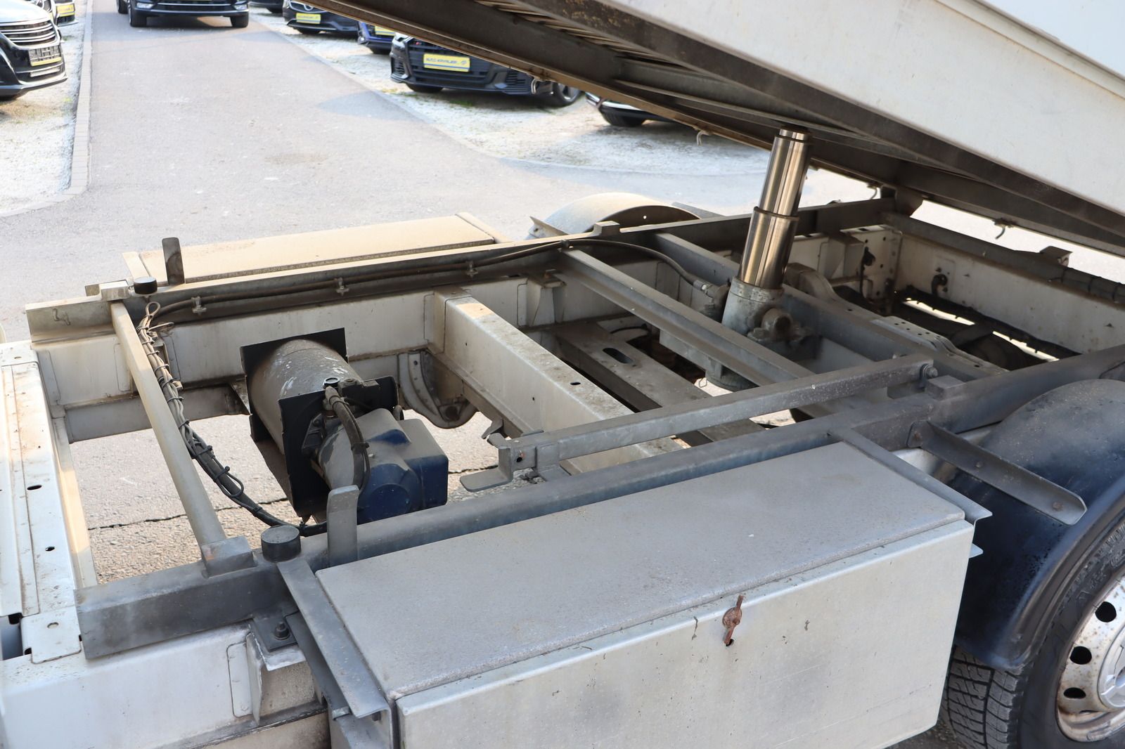 Fahrzeugabbildung Citroën Jumper 2.2d DOKA Kipper 7 Sitzer 1. Hand