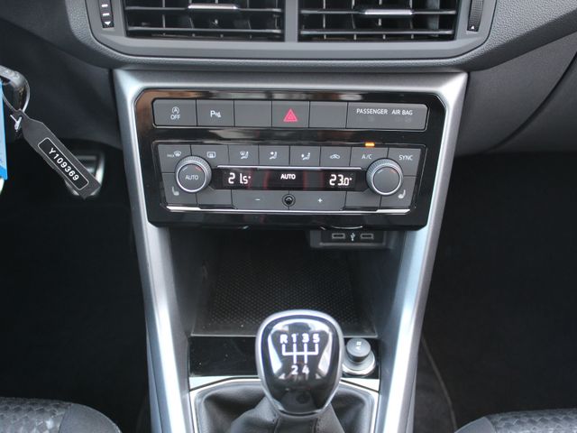 T-Cross 1,0 SHZ*AppCon.nur 10.850 KM!