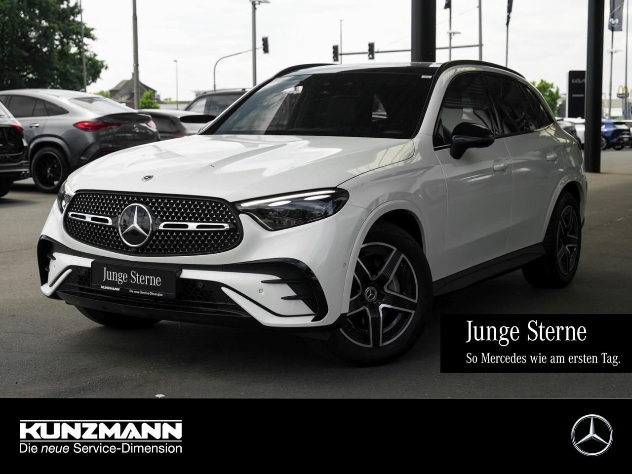 MERCEDES-BENZ GLC 300 4M AMG Night Panorama Distronic Memory