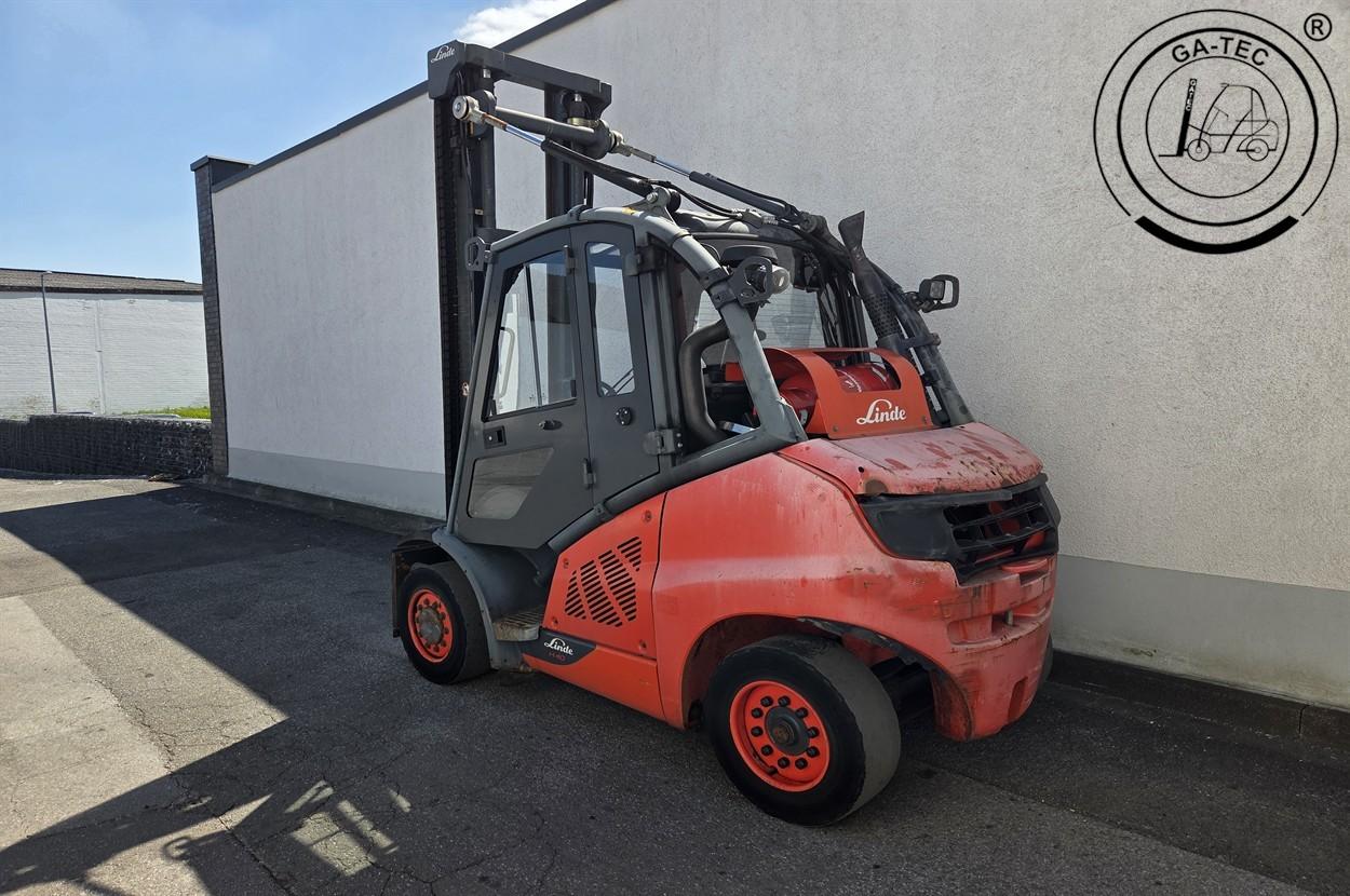 Linde H40T-02 