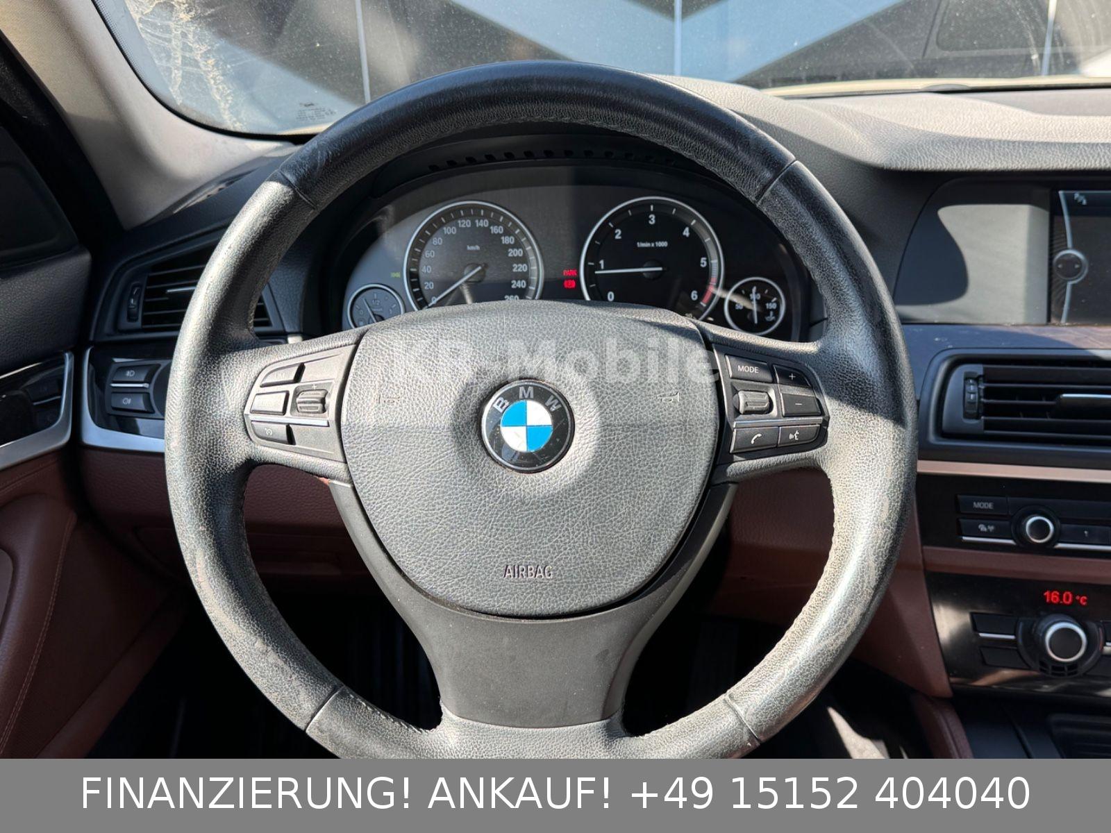 BMW 520 2011 — photo 24