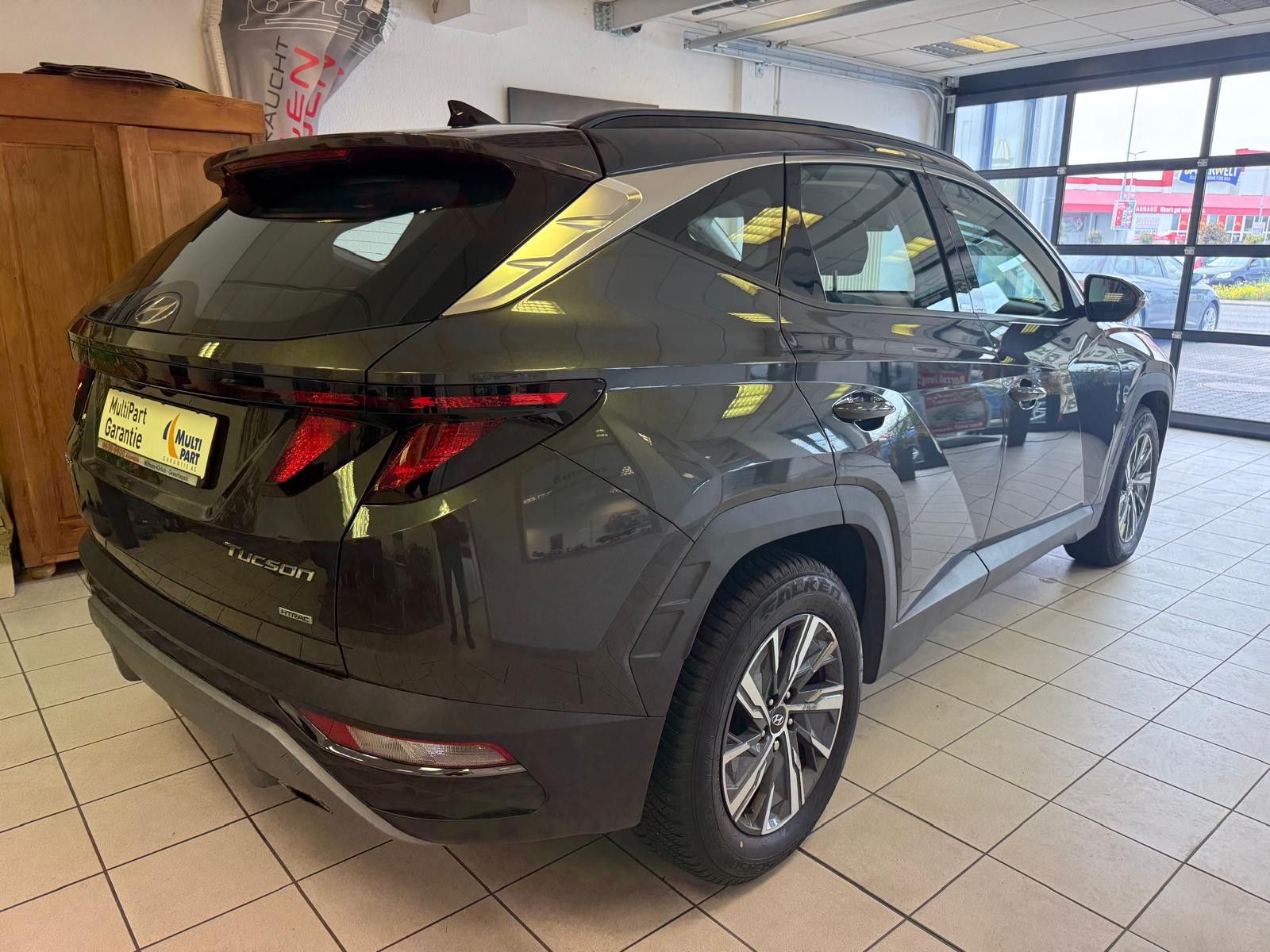 Fahrzeugabbildung Hyundai Tucson Select Mild-Hybrid 4WD / AHK / LED / NAVI