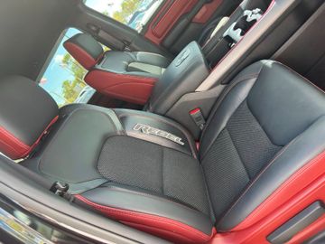 Dodge RAM Rebel 1500 4x4 Crew Cab unfallfrei