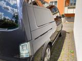 Volkswagen T5 Multivan mit vielen Extras - : Allradantrieb, Van, mit