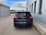 Ford Focus*Turnier*ST*VOLL*Recaro*Bi-Xenon*R-Cam*uvm* - Ford Focus aus 2012: ST