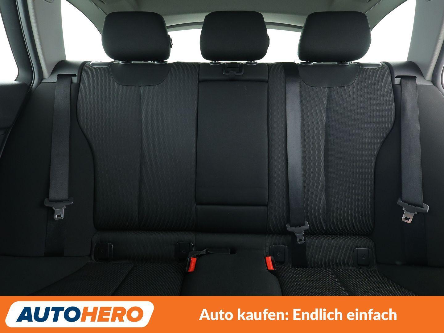 BMW 318d Advantage*NAVI*LED*TEMPO*PDC*SHZ*KLIMA*