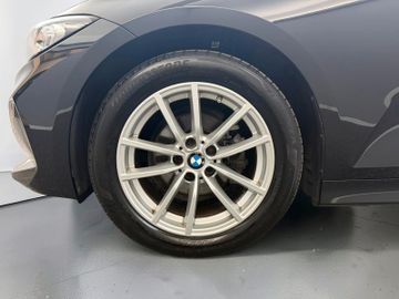 BMW 318 - 4