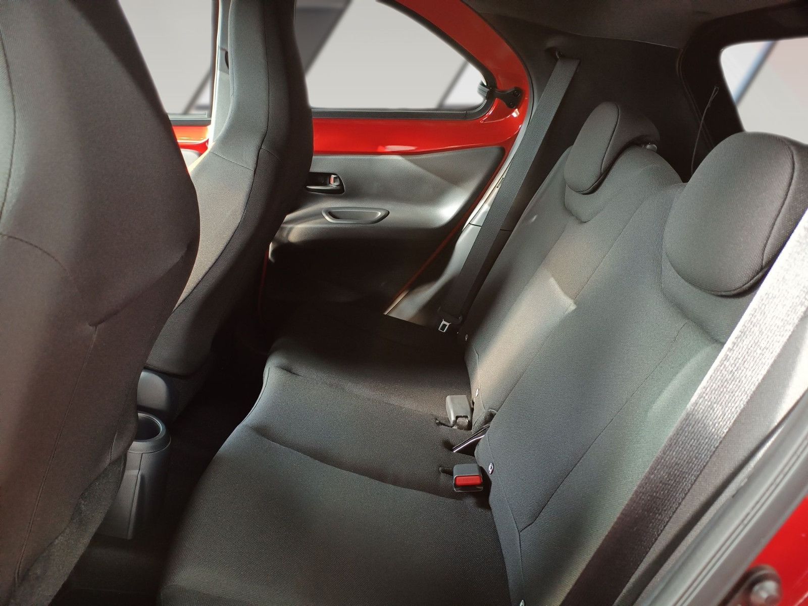 Fahrzeugabbildung Toyota Aygo X Team D
