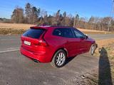 Volvo XC60 D4 AWD R Design Geartronic R Design - rote Volvo XC60