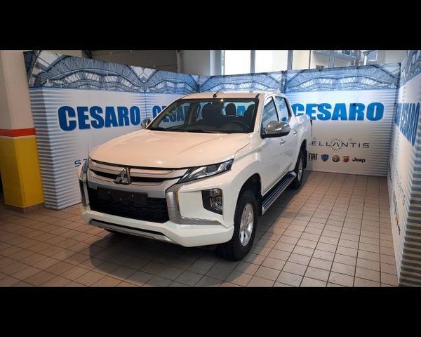 Mitsubishi MITSUBISHI L200 d.cab 2.3d Invite Connect 4wd 15