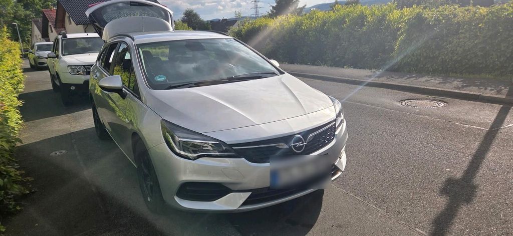 Image of Opel Astra