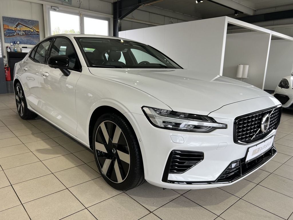 Volvo S60 T8 Ultimate Dark Recharge AWD B&W Massage
