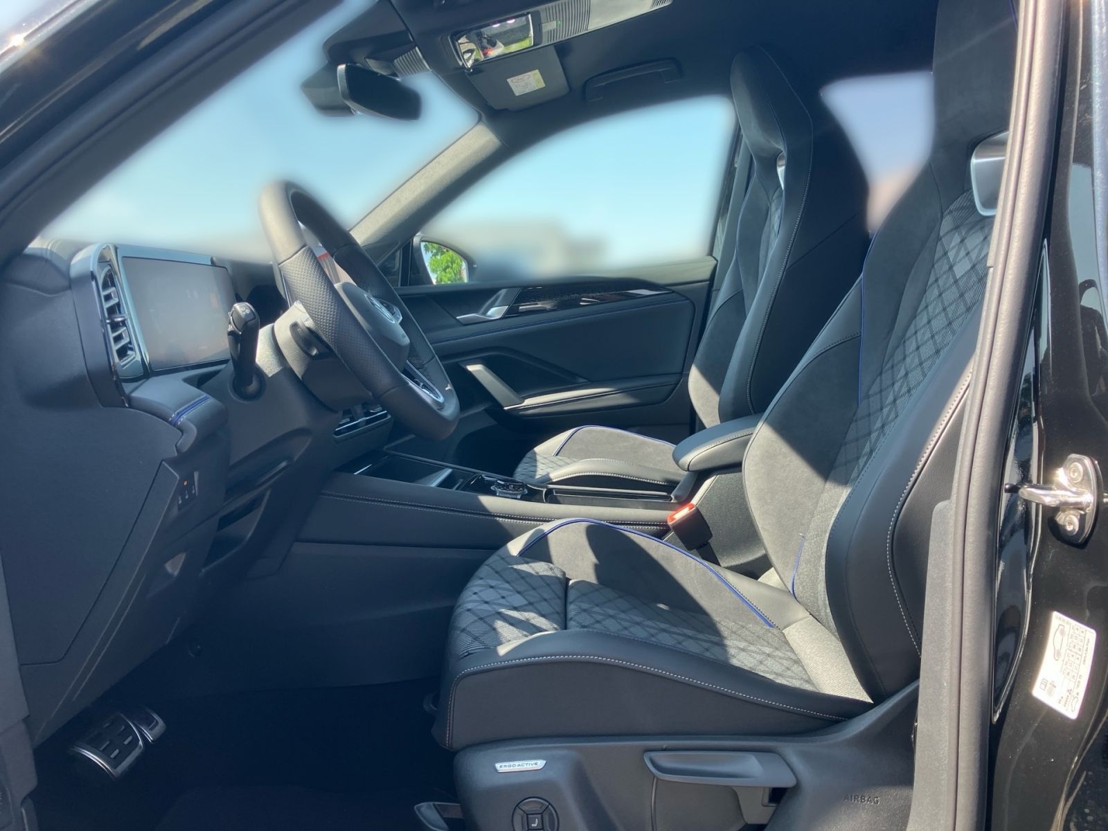 Volkswagen Tiguan - Bild 8