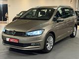 Volkswagen Touran Highline 1.4TSI 150PS DSG*LED*NAVI*AHK - VW Touran Gebrauchtwagen in Berlin