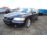 Volvo S60 Lim. 2.5 T Summum - Volvo S60 Summum mit Benzin-Antrieb