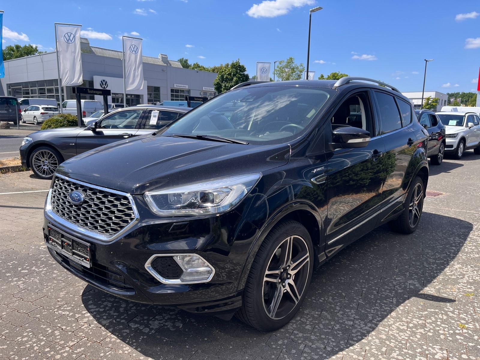 Fahrzeugabbildung Ford Kuga Vignale AWD AHK ACC * BEDINGT FAHRBEREIT