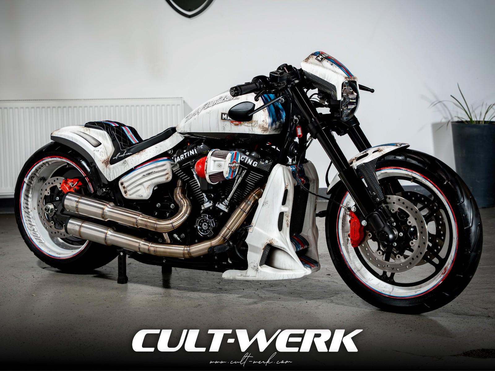Harley-Davidson FXDR 114 "Martini Used Look" by Cult-Werk