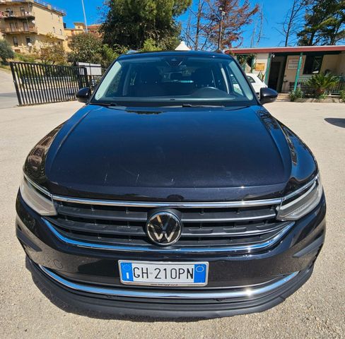 Volkswagen Tiguan 2.0 TDI 150 CV SCR DSG Eleganc